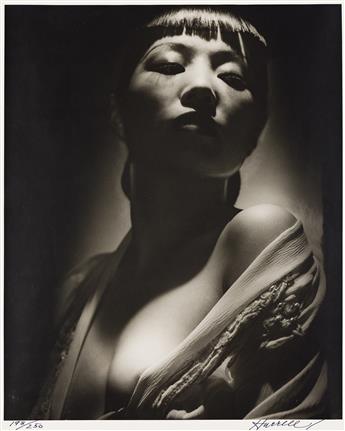 GEORGE HURRELL (1904-1992) Hurrell III: A Portfolio with 10 Photographs. 1932-44; printed 1980.